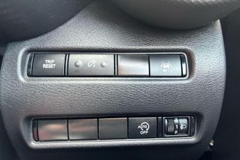 Nissan Juke 1.0 DiG-T Acenta 5dr DCT