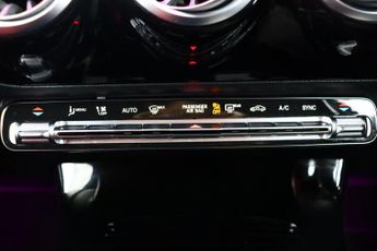 Mercedes-Benz CLA 1.3 CLA200 AMG Line (Premium Plus 2) Coupe 7G-DCT Euro 6 (s/s) 4