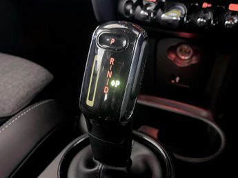 MINI Electric Hatch Cooper SE 32.6kWh Level 2 Hatchback 3dr Electric Auto (184 ps)