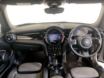 MINI Electric Hatch Cooper SE 32.6kWh Level 2 Hatchback 3dr Electric Auto (184 ps)