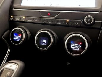 Jaguar E-PACE 2.0 P250 R-Dynamic HSE SUV 5dr Petrol Auto AWD Euro 6 (s/s) (249