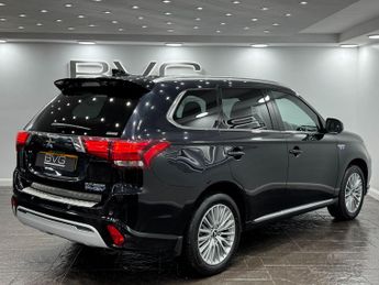 Mitsubishi Outlander 2.4h TwinMotor 13.8kWh 4hs CVT 4WD Euro 6 (s/s) 5dr