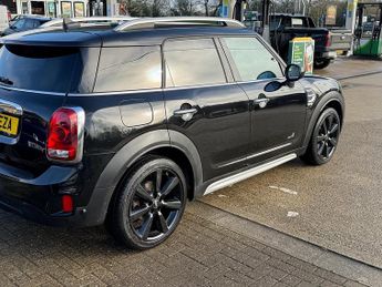 MINI Countryman 1.5 Cooper SUV 5dr Petrol Auto 6Spd ALL4 Euro 6 (s/s) (136 ps)