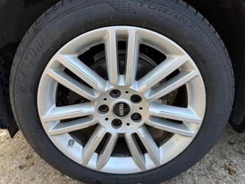 MINI Countryman 1.5 Cooper SUV 5dr Petrol Auto Euro 6 (s/s) (136 ps)