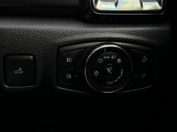 Ford Ranger 2.0 EcoBlue Wildtrak Auto 4WD Euro 6 (s/s) 4dr