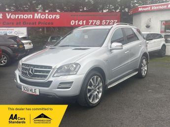 Mercedes M Class 3.0 ML300 CDI V6 BlueEfficiency Grand Edition G-Tronic 4WD Euro 