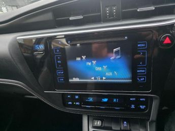 Toyota Auris 1.8 VVT-h Icon CVT Euro 6 (s/s) 5dr