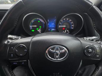 Toyota Auris 1.8 VVT-h Icon CVT Euro 6 (s/s) 5dr