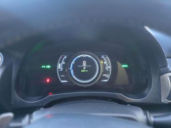 Lexus RC 2.5 300h F Sport CVT Euro 6 (s/s) 2dr