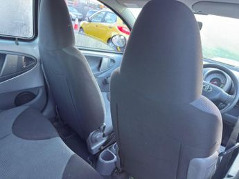 Toyota AYGO 1.0 VVT-i + Euro 4 5dr