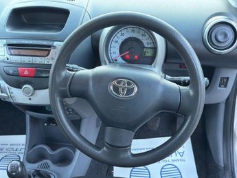 Toyota AYGO 1.0 VVT-i + Euro 4 5dr