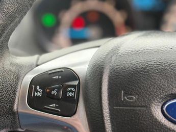 Ford Fiesta 1.0T EcoBoost Titanium Powershift Euro 6 5dr