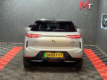 DS AUTOMOBILES DS 3 CROSSBACK E-TENSE 50kWh Ultra Prestige Crossback Auto 5dr