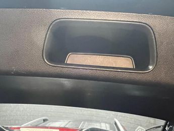 MG MG5 61.1kWh Exclusive Long Range Auto 5dr