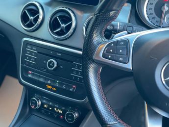 Mercedes-Benz GLA 2.1 GLA200d AMG Line (Premium) 7G-DCT Euro 6 (s/s) 5dr