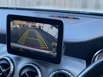 Mercedes-Benz GLA 2.1 GLA200d AMG Line (Premium) 7G-DCT Euro 6 (s/s) 5dr