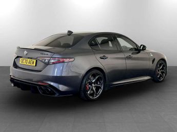 Alfa Romeo Giulia 2.9 V6 Bi-Turbo Quadrifoglio Auto Euro 6 (s/s) 4dr