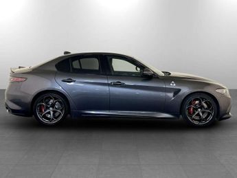 Alfa Romeo Giulia 2.9 V6 Bi-Turbo Quadrifoglio Auto Euro 6 (s/s) 4dr