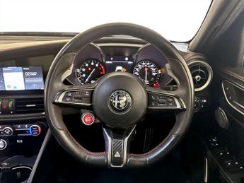 Alfa Romeo Giulia 2.9 V6 Bi-Turbo Quadrifoglio Auto Euro 6 (s/s) 4dr