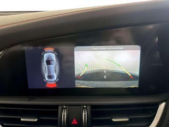 Alfa Romeo Giulia 2.9 V6 Bi-Turbo Quadrifoglio Auto Euro 6 (s/s) 4dr