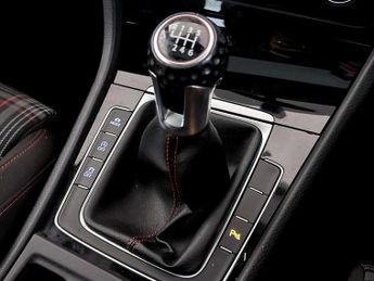 Volkswagen Golf 2.0 TSI GTI Performance Hatchback 3dr Petrol Manual Euro 6 (s/s)