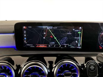 Mercedes-Benz CLA 1.3 CLA250e 15.6kWh AMG Line (Premium) Coupe 4dr Petrol Plug-in 