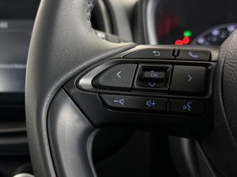 Toyota Aygo X 1.0 VVT-i Pure x-shift Euro 6 (s/s) 5dr