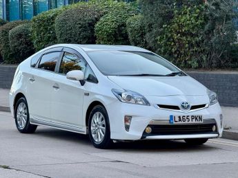 Toyota Prius 1.8 VVT-h T Spirit Hatchback 5dr Petrol Hybrid CVT Euro 5 (s/s) 