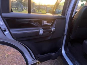 Land Rover Discovery 4 3.0 TD V6 HSE Auto 4WD Euro 4 5dr