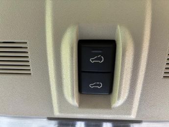 Land Rover Discovery 4 3.0 TD V6 HSE Auto 4WD Euro 4 5dr