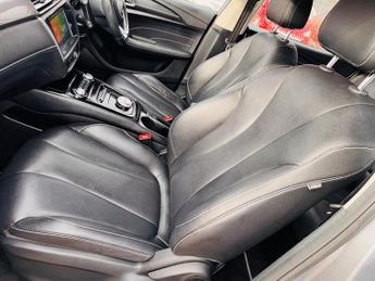 MG MG5 52.5kWh Exclusive Auto 5dr