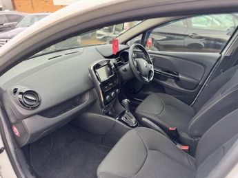 Renault Clio 1.5 dCi Dynamique MediaNav EDC Euro 5 5dr
