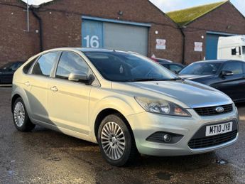 Ford Focus 1.6 Titanium 5dr