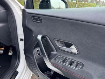 Mercedes-Benz A Class 1.3 A250e 15.6kWh AMG Line (Executive) 8G-DCT Euro 6 (s/s) 4dr