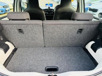 Volkswagen up! 1.0 Move up! Hatchback 5dr Petrol ASG Euro 5 (60 ps)