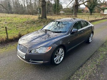 Jaguar XF 3.0d V6 Portfolio Auto Euro 5 4dr