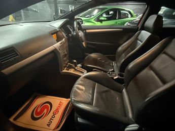 Vauxhall Astra 1.9 CDTi 16v SRi Hatchback 5dr Diesel Automatic (192 g/km, 118 b