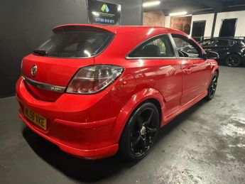 Vauxhall Astra 1.9 CDTi 16v SRi Hatchback 5dr Diesel Automatic (192 g/km, 118 b