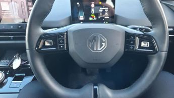 MG MG4 51kWh SE Auto 5dr