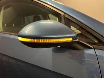 Volkswagen Golf 1.4 TSI BlueMotion Tech ACT GT DSG Euro 6 (s/s) 5dr