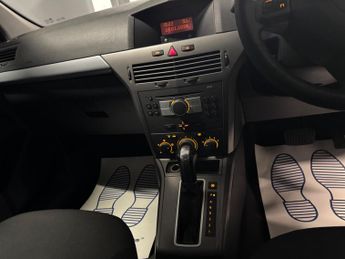 Vauxhall Astra 1.8i 16v Club 5dr
