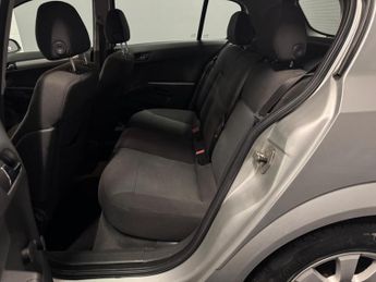 Vauxhall Astra 1.8i 16v Club 5dr