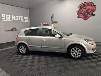 Vauxhall Astra 1.8i 16v Club 5dr