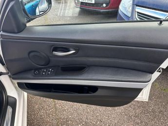 BMW 3 Series 2.0 320d Sport Plus Edition Touring Steptronic Euro 5 5dr