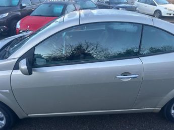 Renault Megane 1.6 VVT Dynamique 2dr