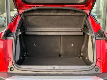 Peugeot E-2008 50kWh GT SUV 5dr Electric Auto (7kW Charger) (136 ps)