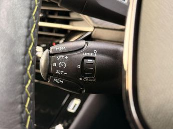 Peugeot E-2008 50kWh GT SUV 5dr Electric Auto (7kW Charger) (136 ps)