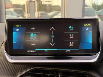 Peugeot E-2008 50kWh GT SUV 5dr Electric Auto (7kW Charger) (136 ps)