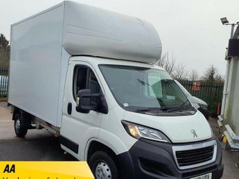 Peugeot Boxer 2.2 BlueHDi 335 Built for Business Low Floor Luton L3 Euro 6 (s/