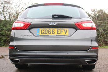 Ford Mondeo 2.0 TDCi Titanium Powershift Euro 6 (s/s) 5dr